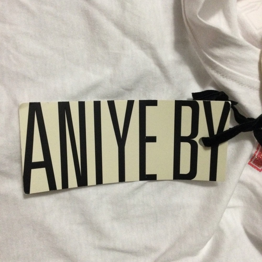 Aniye By White Cotton Graphic Tee with Long Rippled Sleeves Size S - Picture 5 of 9